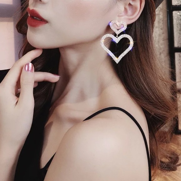 Gold Tone Rhinestone Heart Earrings - Picture 3 of 5